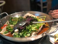 剁椒鱼头-佬湘楼(越秀城市广场店)