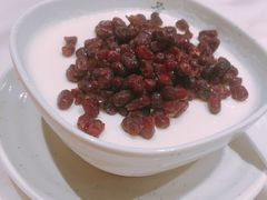 红豆双皮奶-百年恒益烧腊海鲜酒家·非遗传承(广州黄埔店)
