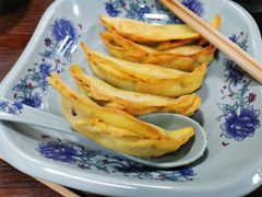 -老新隆牛肉锅贴(新街口店)