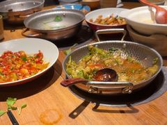 -吃饭皇帝大土家民族菜(正大广场店)