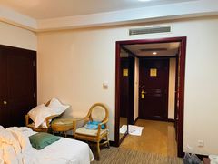 -曲江惠宾苑宾馆(大雁塔大唐不夜城店)