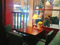 -芭莉与彩虹西餐厅(成都合生汇店)