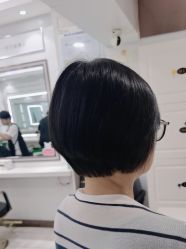 -镁连社·美联社