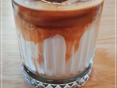 -Cafe Villa