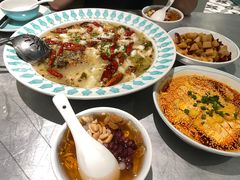 -姚姚酸菜鱼·金戈戈香港豉油鸡(喜荟城联名店)