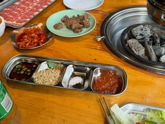 -唯成•韩国炭火烤肉 유성고기