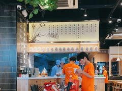 -馋三尺蟹粉小笼(人民广场店)