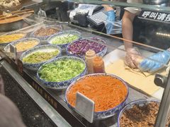 -胖东来生活广场(健康路店)