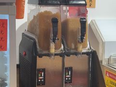 -柳州肥姨妈大骨螺蛳粉(曹路店)