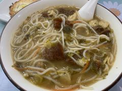 -老前童小吃(北明程路店)