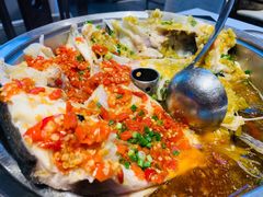 剁椒鱼头-老湘亲·品鉴湘菜(蔡塘爱琴海店)