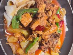 公路沙湾大盘鸡-耶里夏丽·新疆菜(田林东路店)