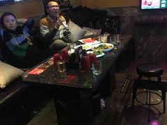 -好乐迪(张扬路八佰伴店)