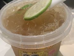 -奈雪的茶(优特汇店)
