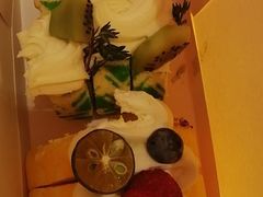 -松咖啡自助餐厅·松北香格里拉