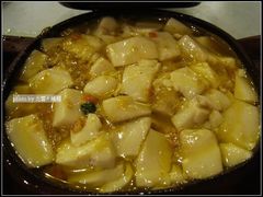 蟹粉豆腐-乾隆美食·本帮菜(黄河路店)