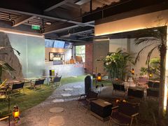 -J Create城市露营咖啡·简餐·宠物(上海动物园店)