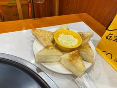 酥油奶渣饼-藏味八珍特色火锅