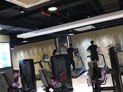 -一兆韦德健身(张杨路店)