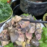 田村野生菌石锅鸡!鲜到跺脚!!