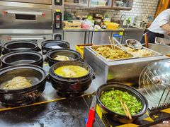 -九锅一堂酸菜鱼(万达广场店)