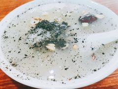 红糖红枣老式银耳八宝粥-红雨少水粉
