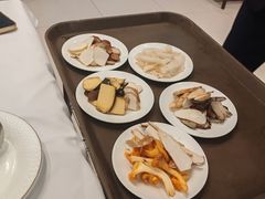 -天宜隆蘑菇宴火锅(石景山旗舰店)