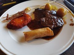 -大中华希尔顿酒店-念自助餐·嗨啤·小龙虾