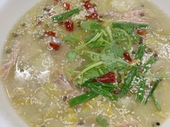 酸菜虾姑-无招牌