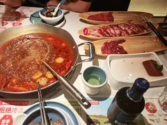 -左庭右院鲜牛肉火锅(金山万达店)