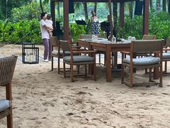 -三亚艾迪逊酒店·海滩烧烤 BARBACOA·现场乐队·浪漫晚餐·烧烤海鲜