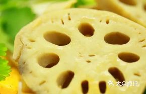 Crispy Spicy Lotus Root Slices