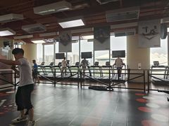 -奇迹健身金茂汇店