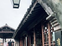-茅老太臭豆腐