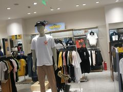-hotwind热风(国际商场店)