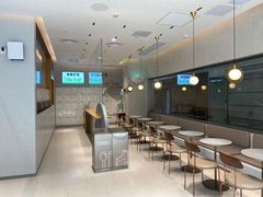 用餐区-喜茶(广州中山六路店)