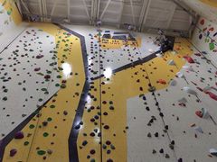 -问山MountQuest攀岩馆