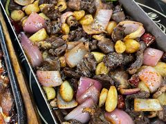 -老东镇啤酒屋海鲜加工·蒸汽海鲜·海鲜烧烤(台东店)