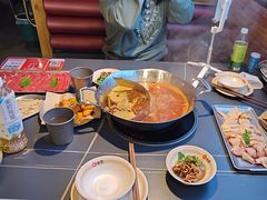-由衷贵州酸汤牛肉火锅(新桥店)