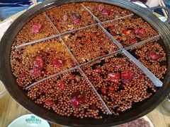 红汤锅底-石灰市老火锅(北滨路店)