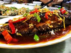 红烧鱼-四川小胡子海鲜(丁村万人海鲜广场店)