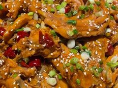 -张大师鸭爪爪特色干锅(南湖店)