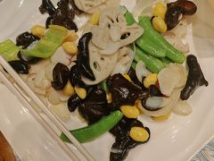 -巴扎美食·新疆菜·西域歌舞表演餐厅(新疆大厦店)