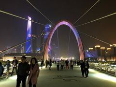 -南京眼步行桥