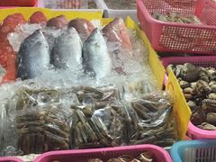 -拉威海鲜市场