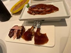 精品烤鸭半只半套-北平楼·烤鸭·北京菜(牡丹园店)