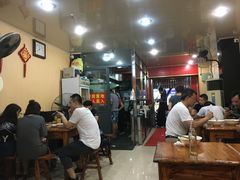 大堂-潘国仙耳光馄饨(黄家阙路店)