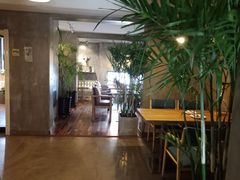 -HIGH FIVE哈福手工汉堡(桂林路店)