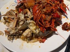 -领鲜活海鲜榴莲自助火锅(东门店)