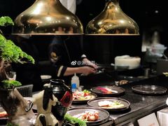 -半岛翡丽海鲜自助餐厅(观风亭店)